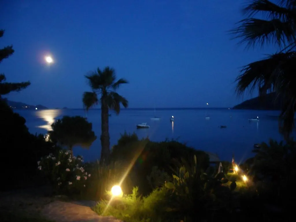 Aparthotel Casa Del Golfo Lacona Italien