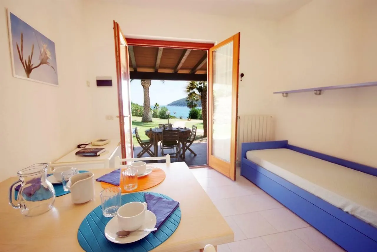 ***  Aparthotel Casa Del Golfo Lacona Italien